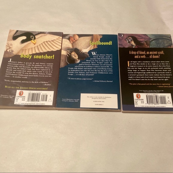 π2/20 Set of 3 Bellair Johnny Dixon Creepy YA Novels Brad Strickland Books - Picture 2 of 8